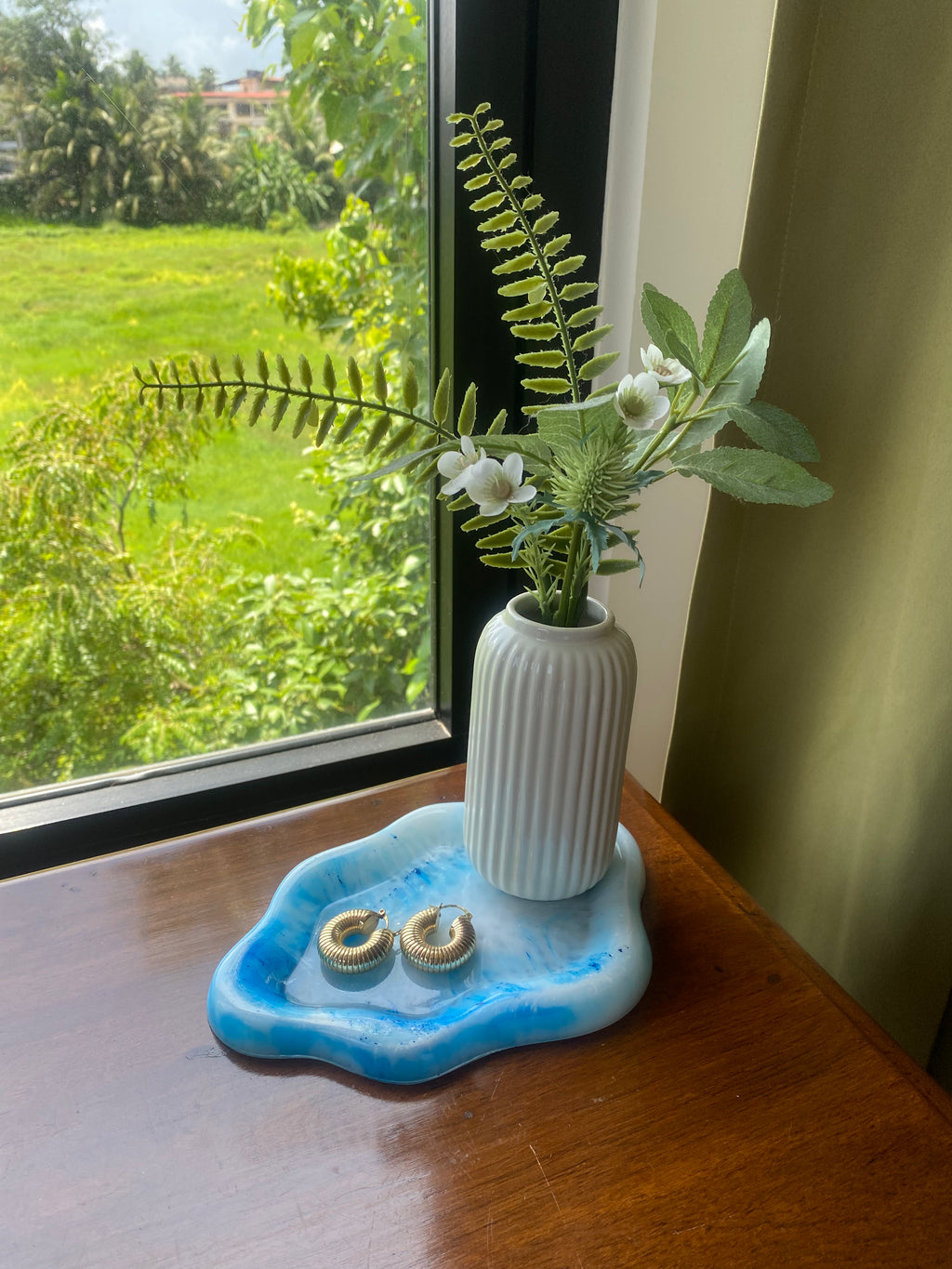 Moss Tray - Sky